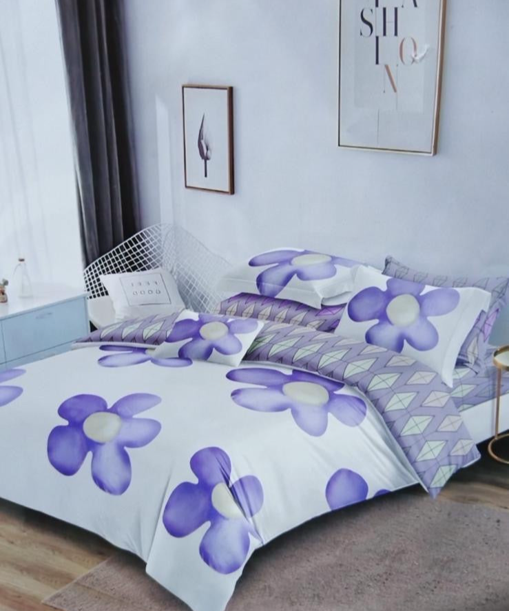 Floral print King size comforter 6 pieces set - 220 x 240cm