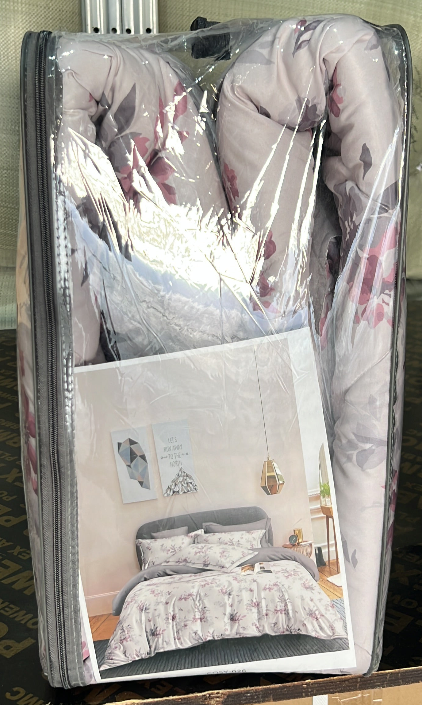 Elegant Floral King Size Comforter Set – 6 Pieces | Premium Cotton Fabric
