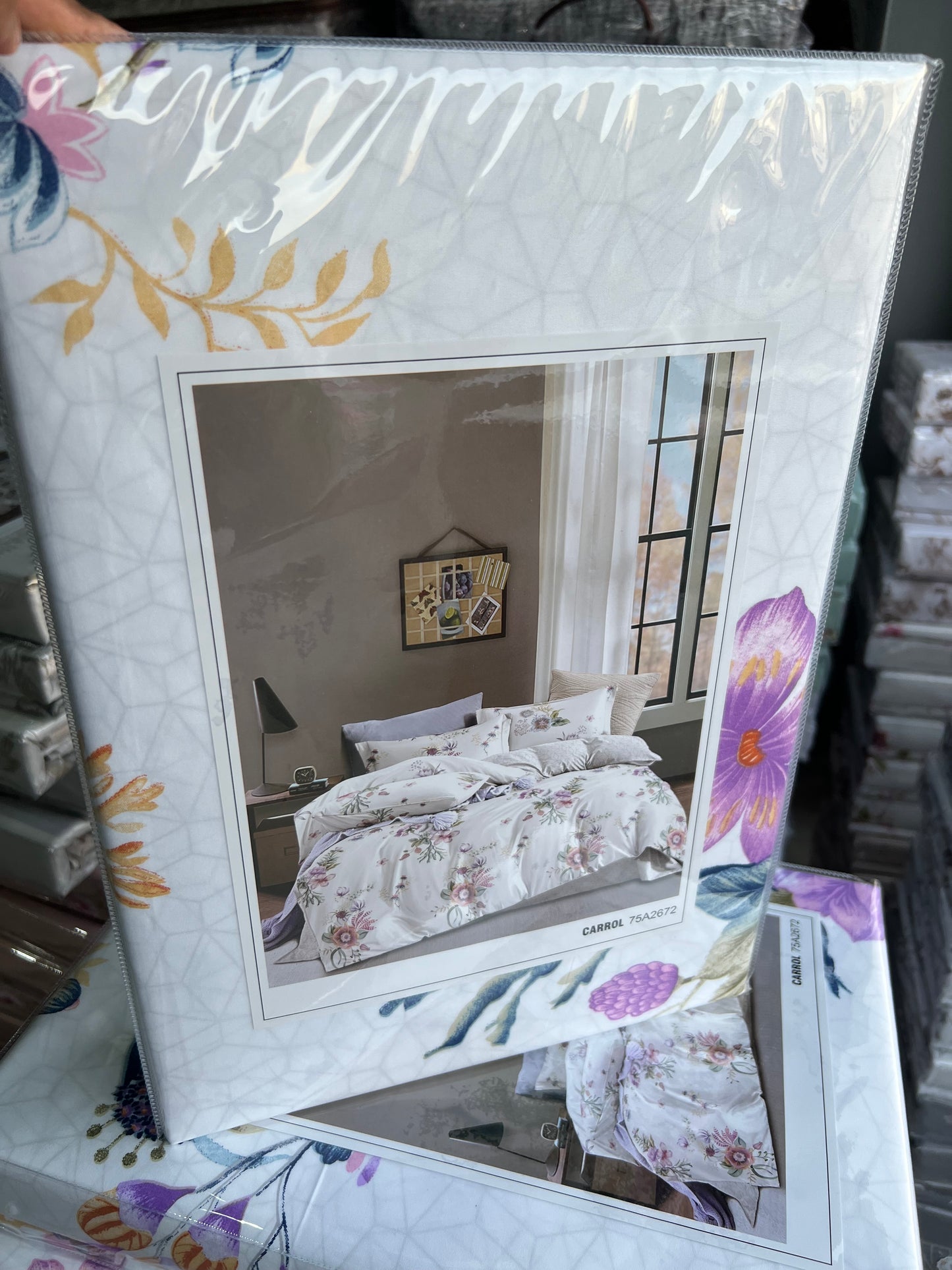 Floral King size Duvet cover, fitted bedsheet & 4 pillowcases set