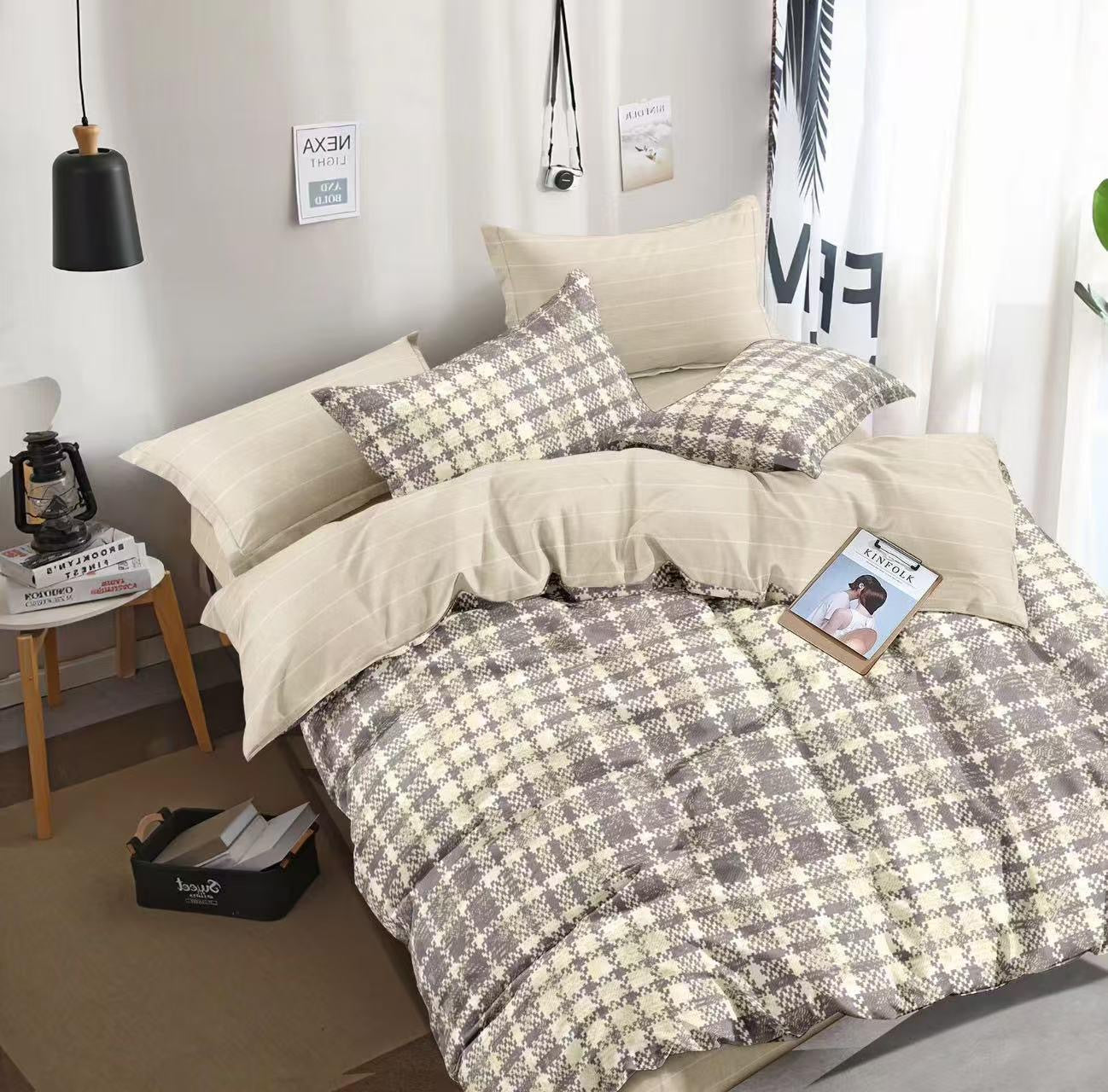 Floral print King size comforter 6 pieces set - 220 x 240cm