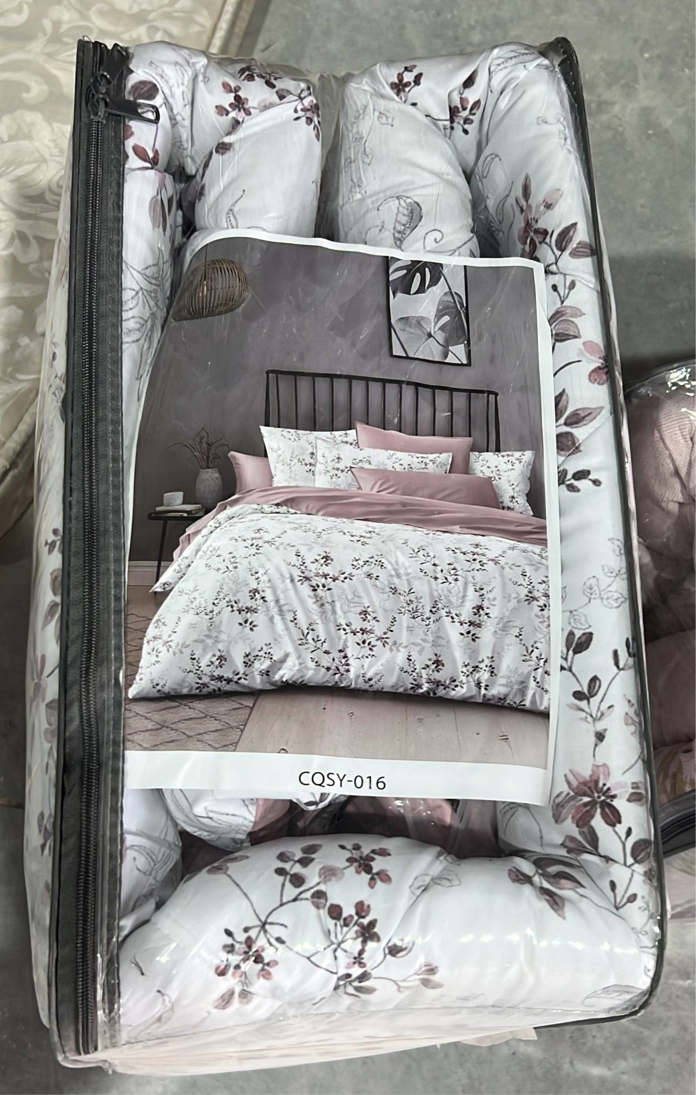 Elegant Floral King Size Comforter Set – 6 Pieces | Premium Cotton Fabric