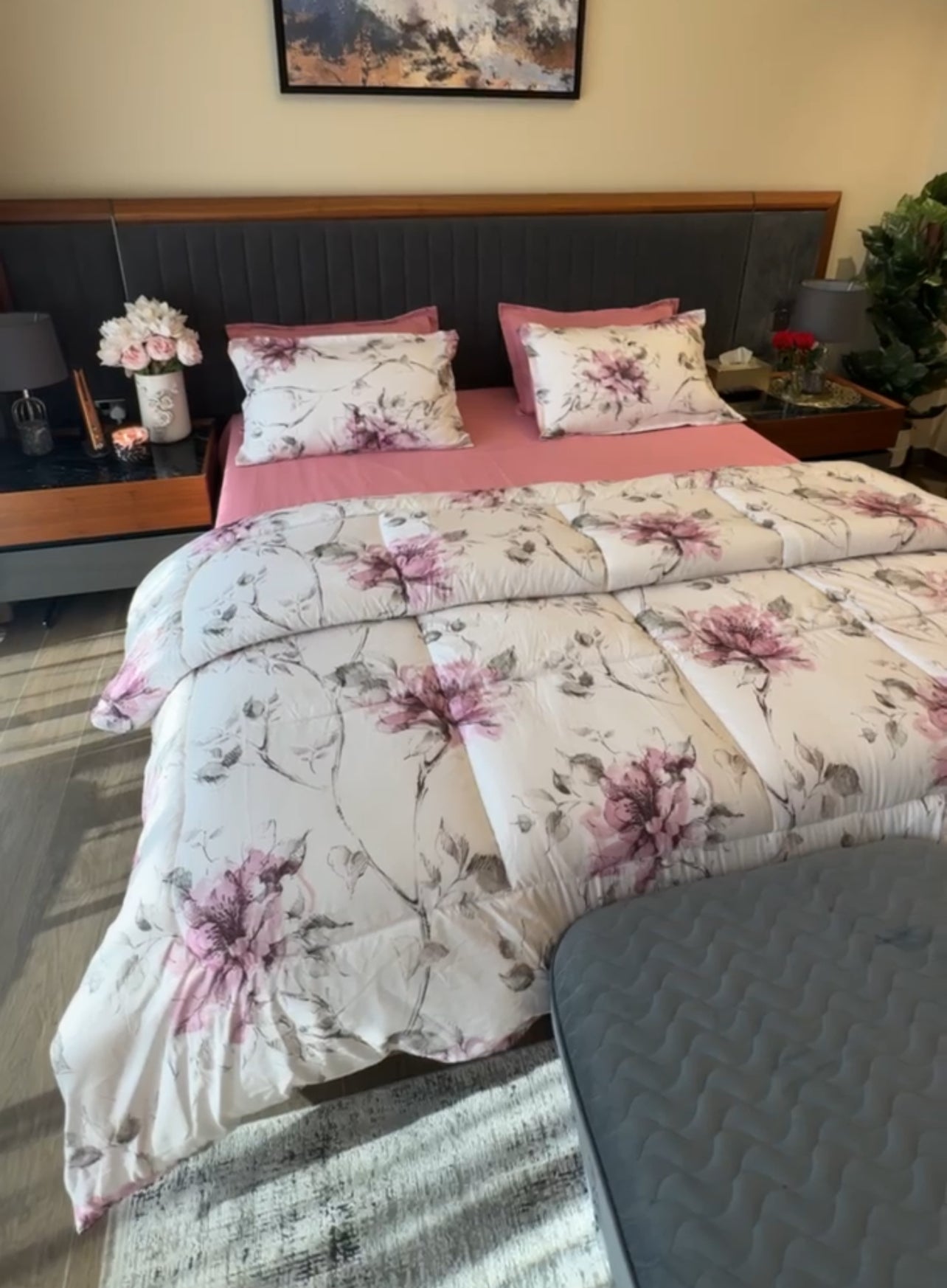 Floral King size comforter 6Pcs set - 220 x 240cm