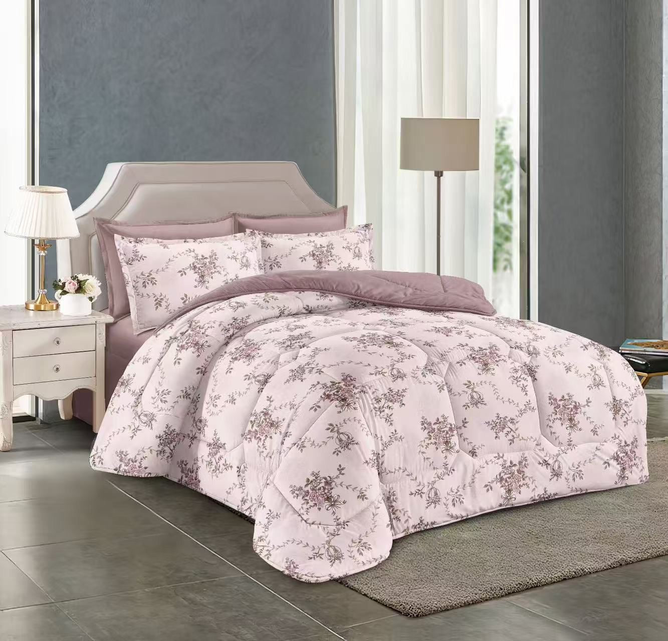 Floral print King size comforter 6 pieces set - 220 x 240cm