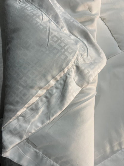 Satin Silky Premium Comforter Set – King Size