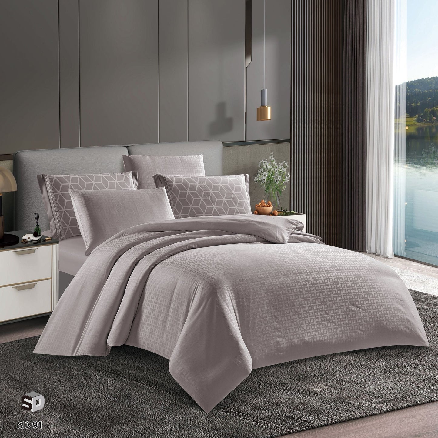 Luxury Silk Satin Comforter Set Queen Size 4PCS