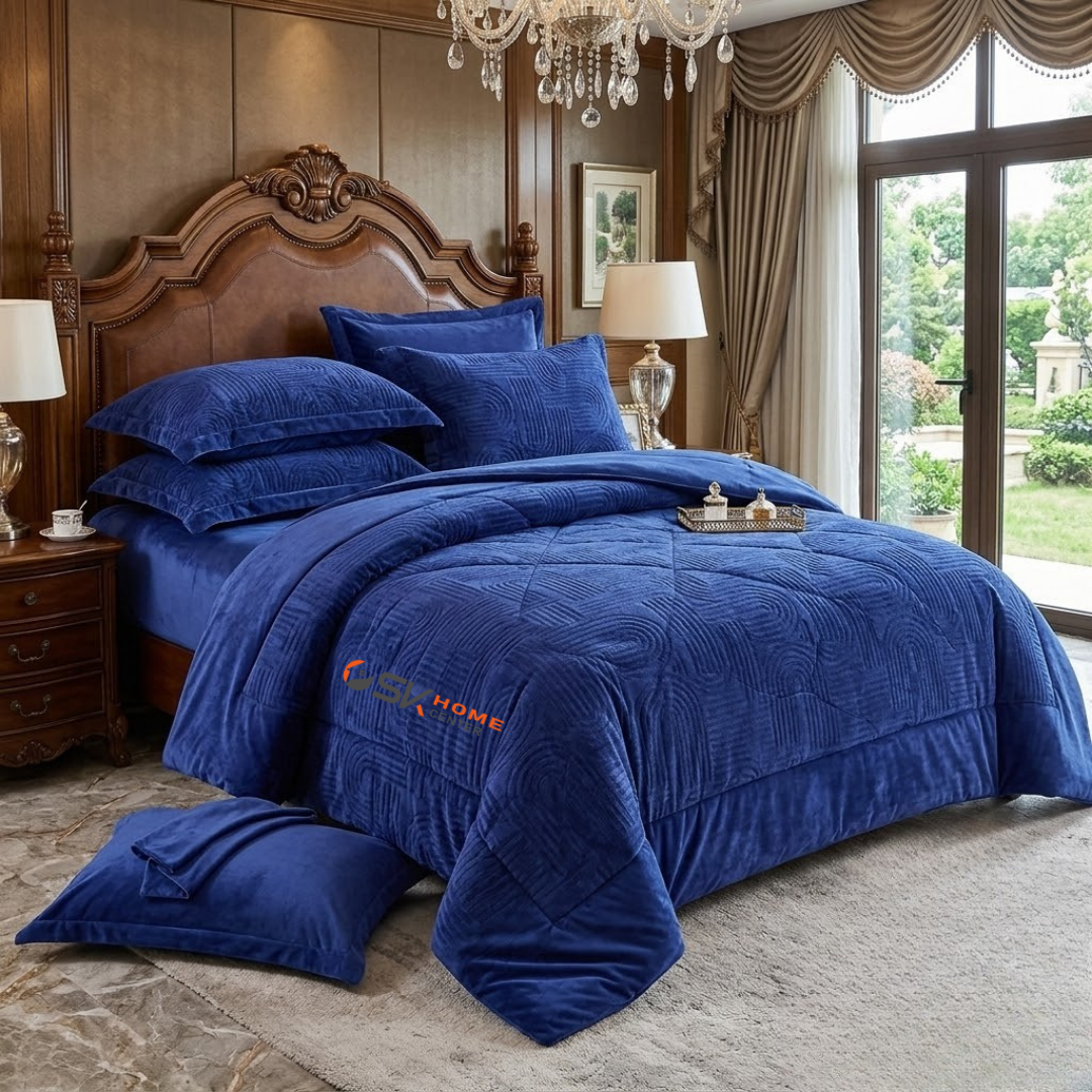 Premium Luxury Velvet 6-Piece Comforter Set – King Size