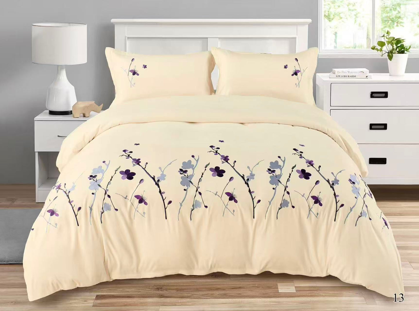 Premium Cotton Embroidered 6-Piece Duvet cover Set – King Size
